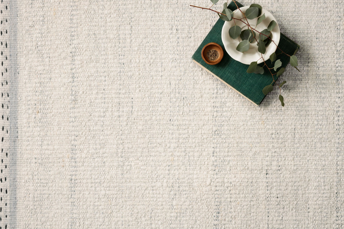 5' x 7'6 Rug V2066