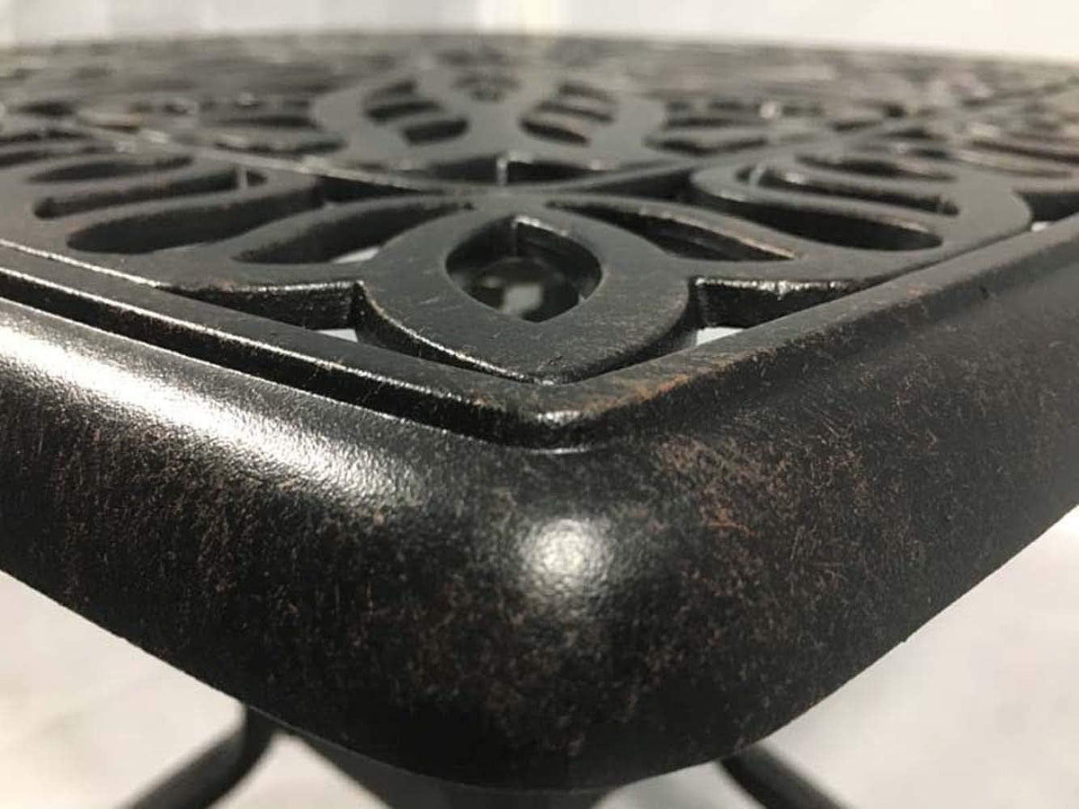 21 Square Cast Aluminum Patio End Table M118107