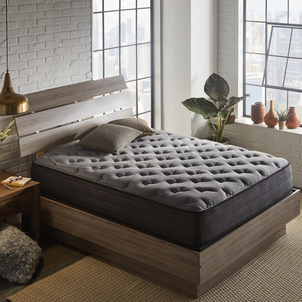 12 inch Plush Hybrid Mattress Z23690