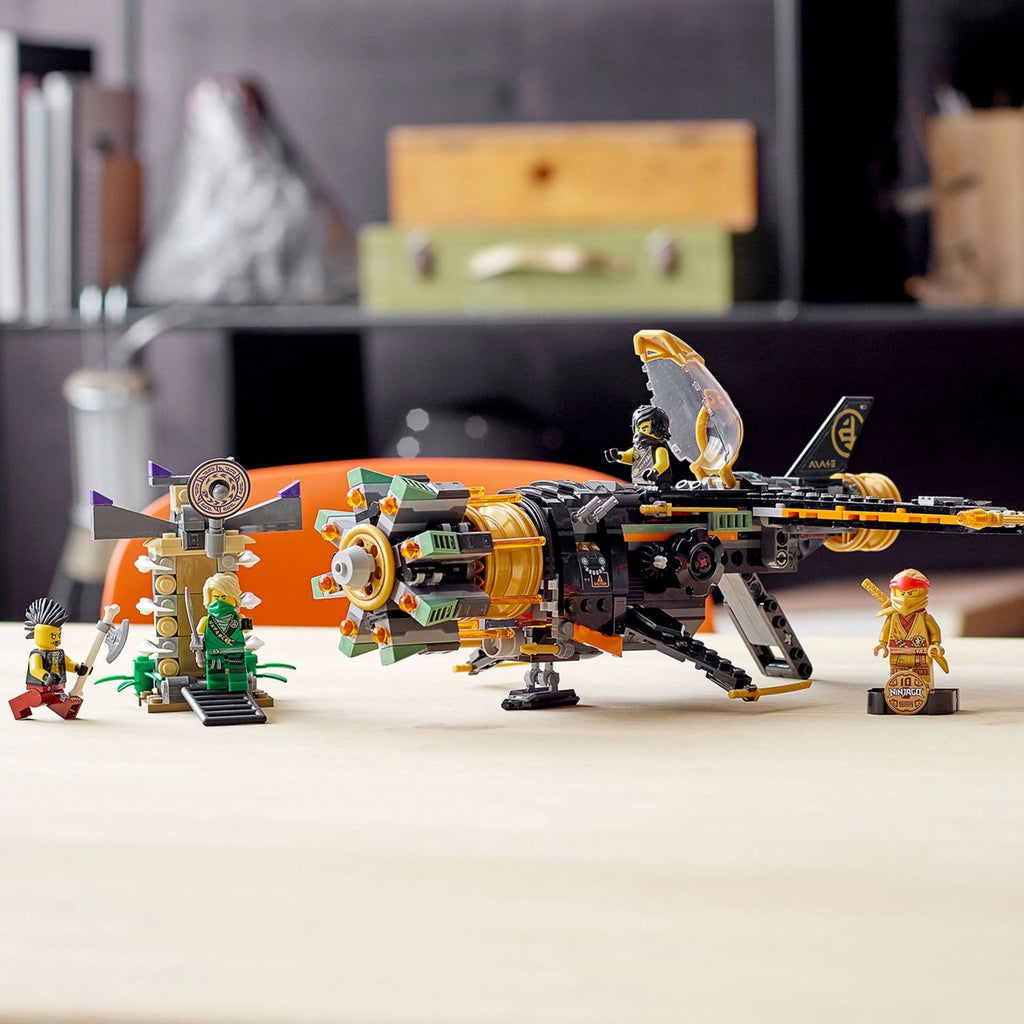 Airplane Toy with Collectible Figurines 449 Pieces H897414