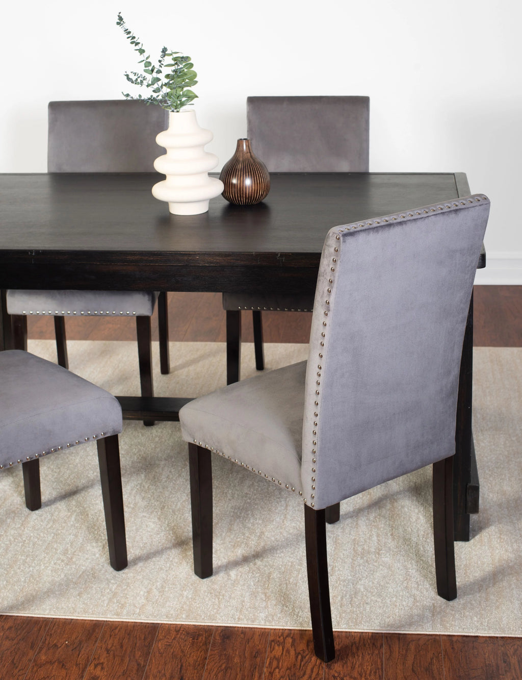 5-Piece Gray Dining Set with Table and 4 Chairs D488