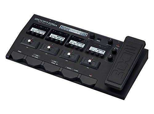 Multi-Effects Processor with Soft Carrying Case R82739