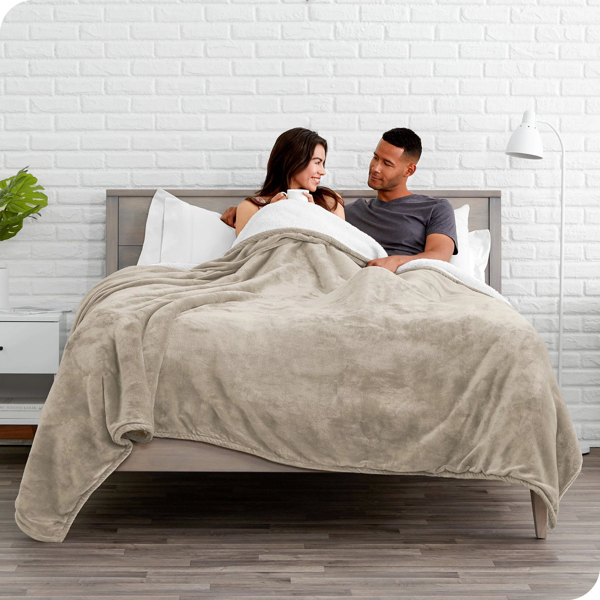 Sherpa Bed Blanket Twin/Twin XL T174050