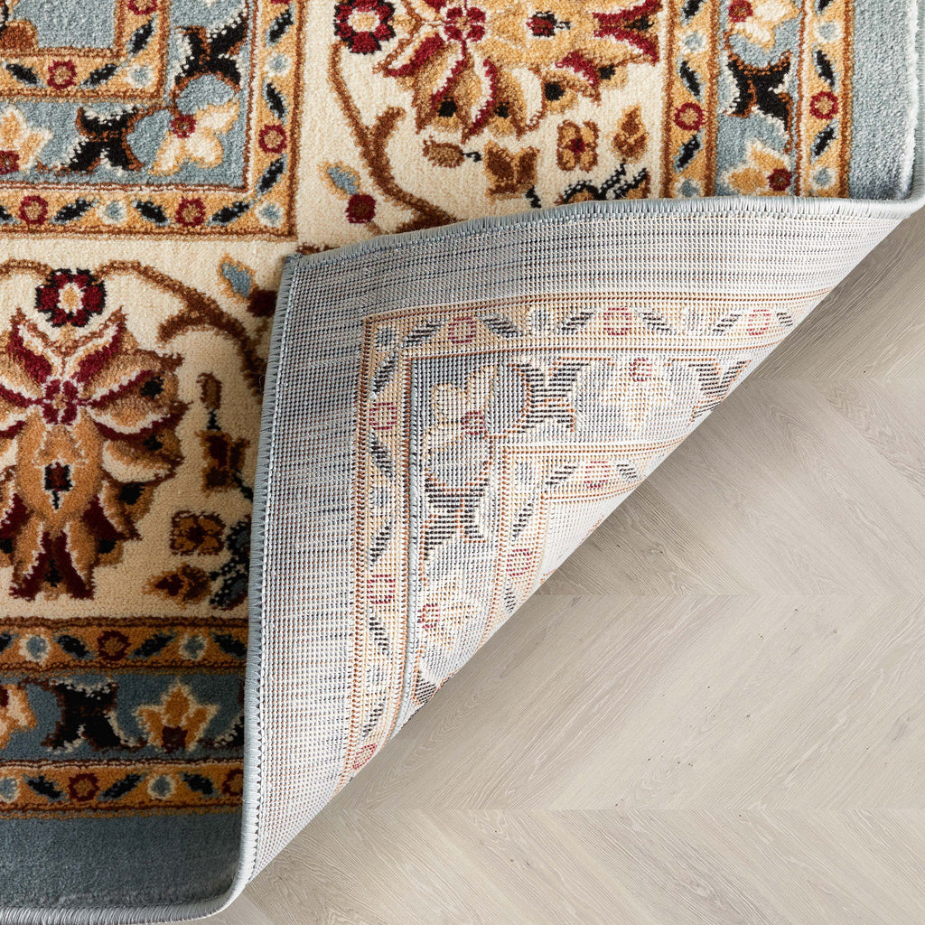 5'3" x 7'3" Floral Oriental Area Rug B922