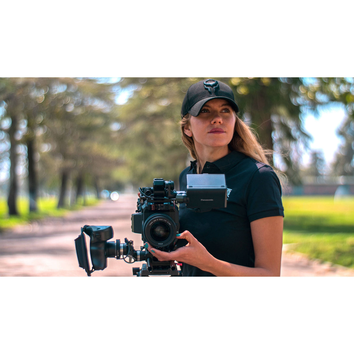 Camera Cage with V-Mount Battery Plate I108