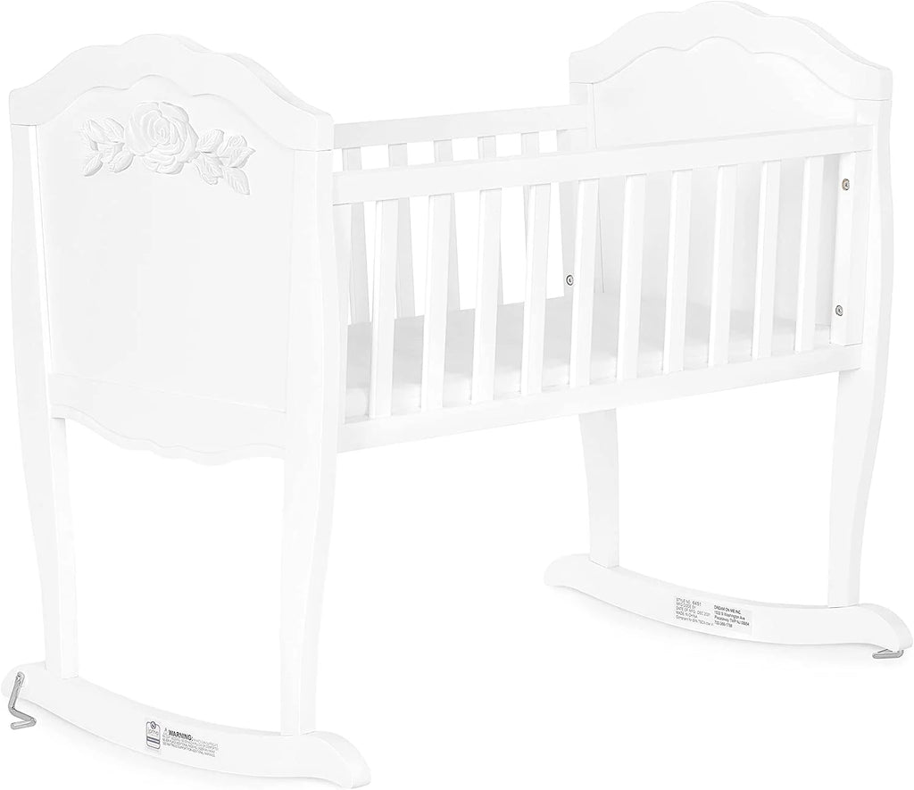 White Pinewood Cradle with Mattress Pad Q1988