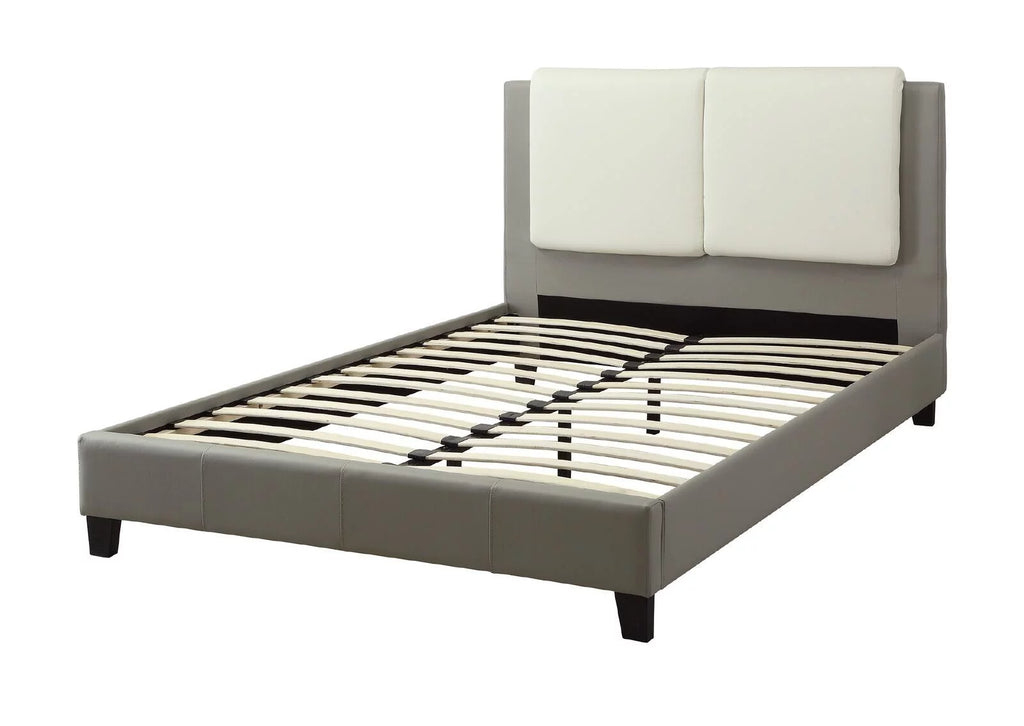 Queen Size White Faux Leather Upholstered Bed U397