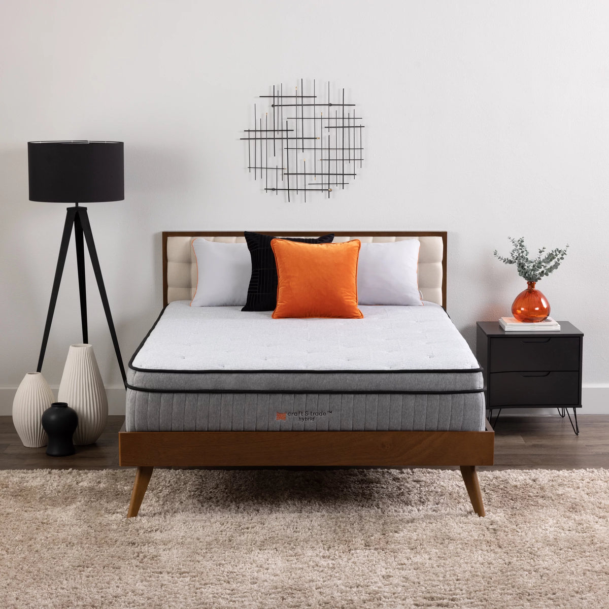 California King Hybrid Mattress with 2 Pillows W803302