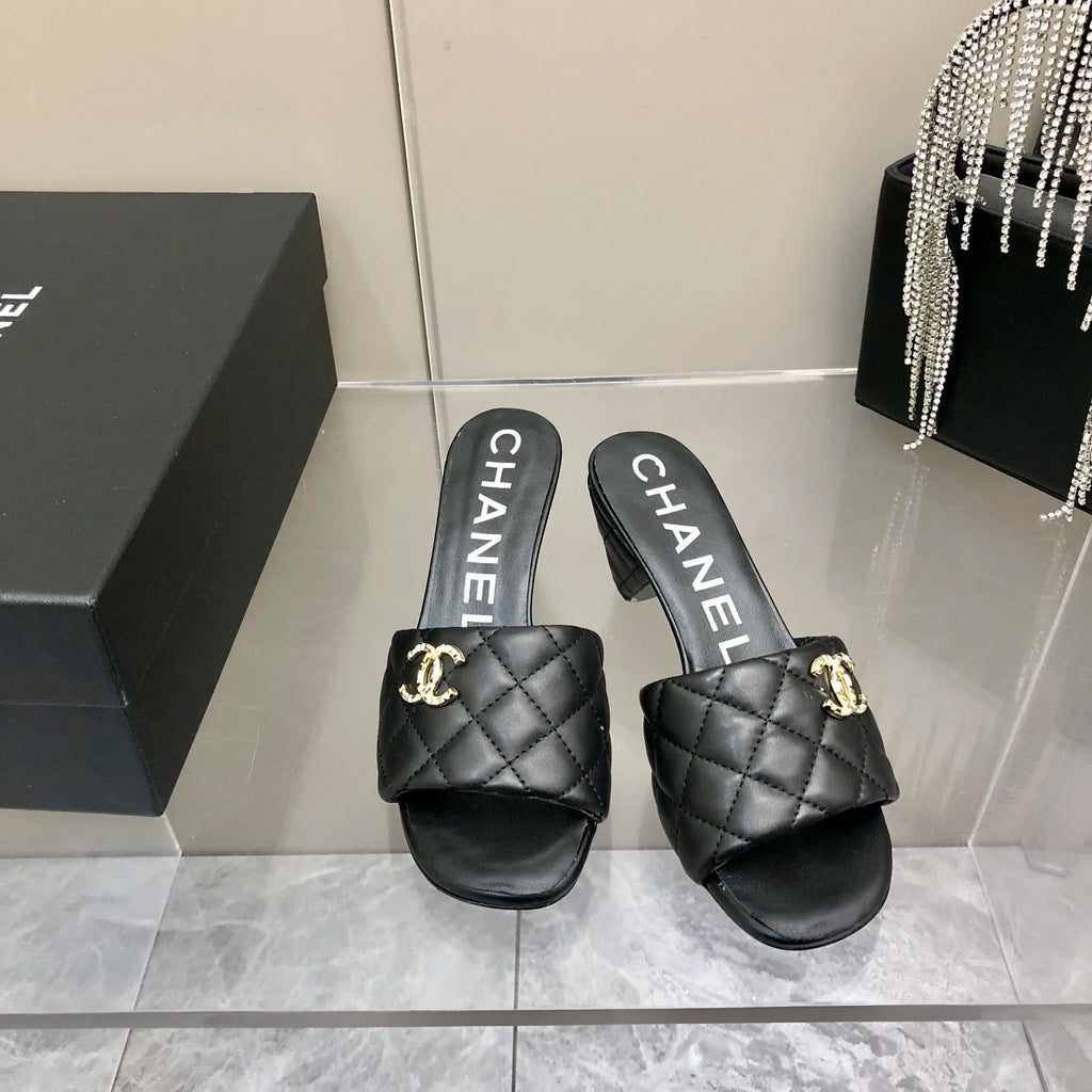 Black Mules R147