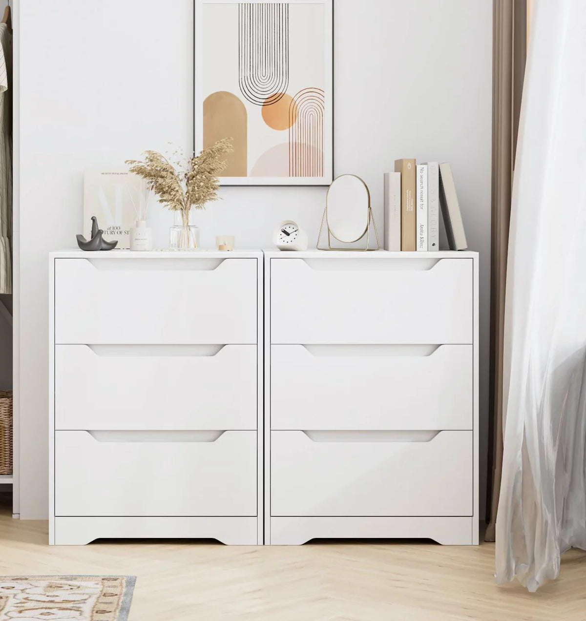White 3 Drawer Dresser F584