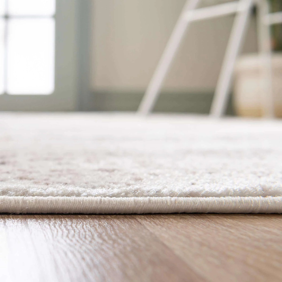 10' x 14' Beige Medium Rug E6571