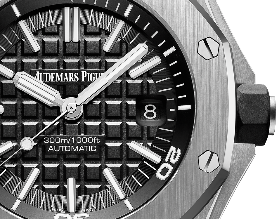 Black Dial 42mm C15794
