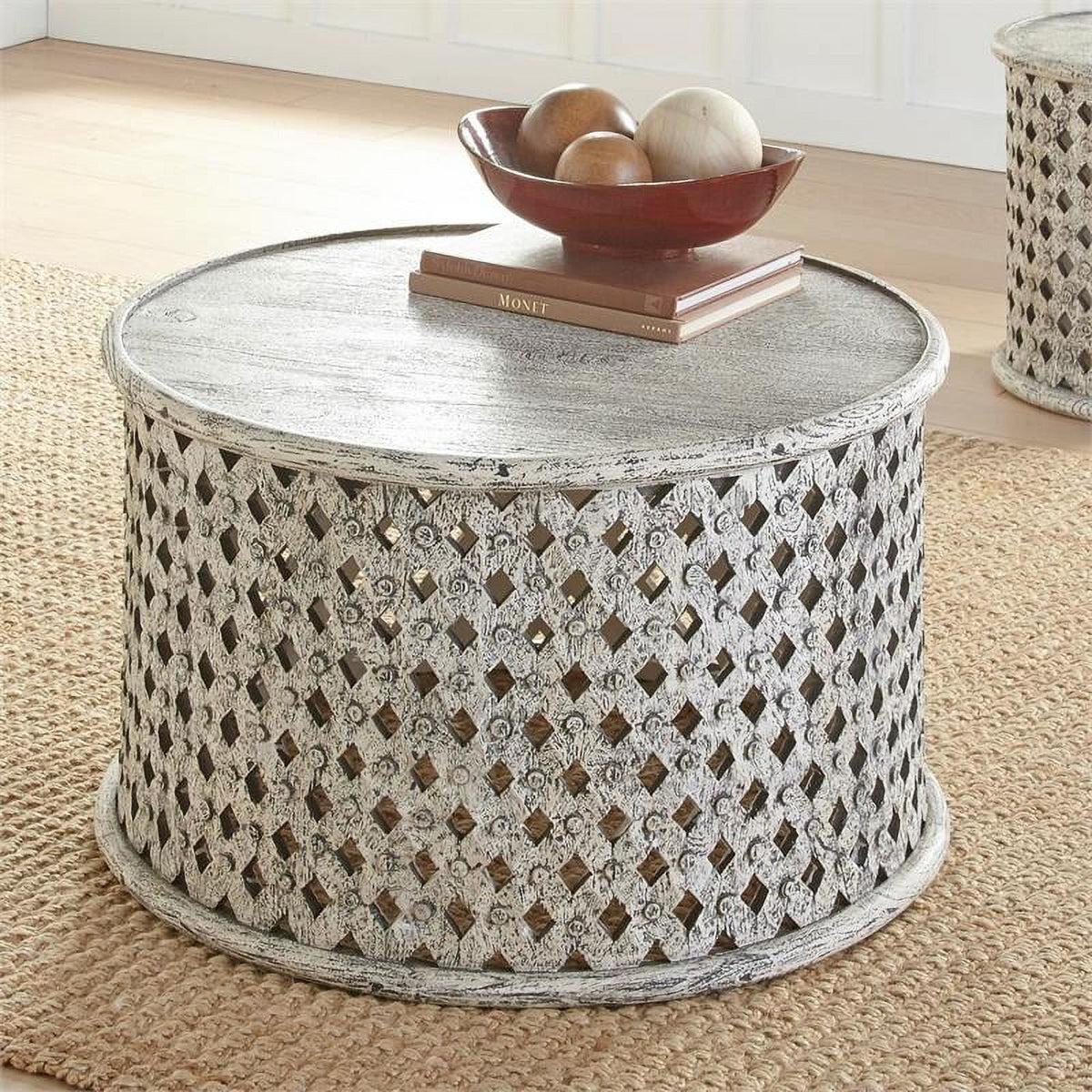 White Round Wood Cocktail Table X78478