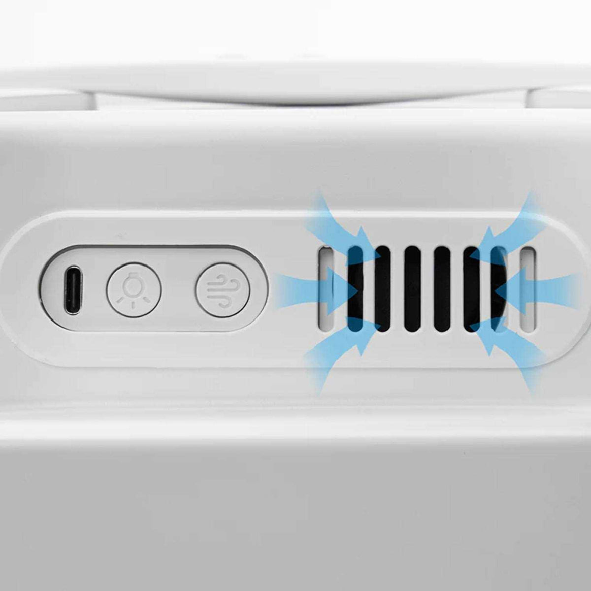 Pet Traveler with LED Lights and Ventilation System D529