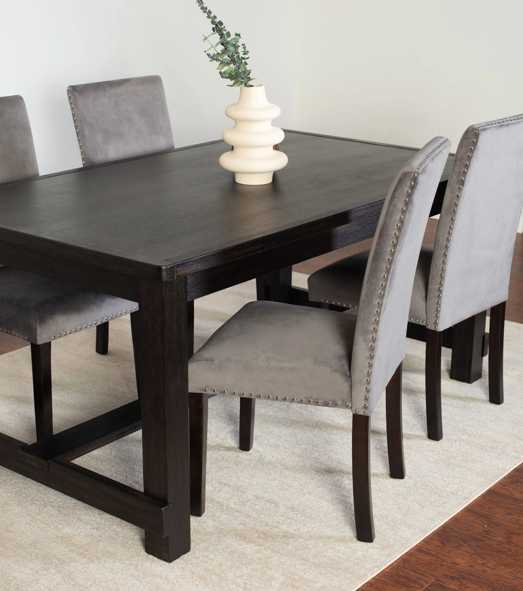 5-Piece Gray Dining Set with Table and 4 Chairs D488