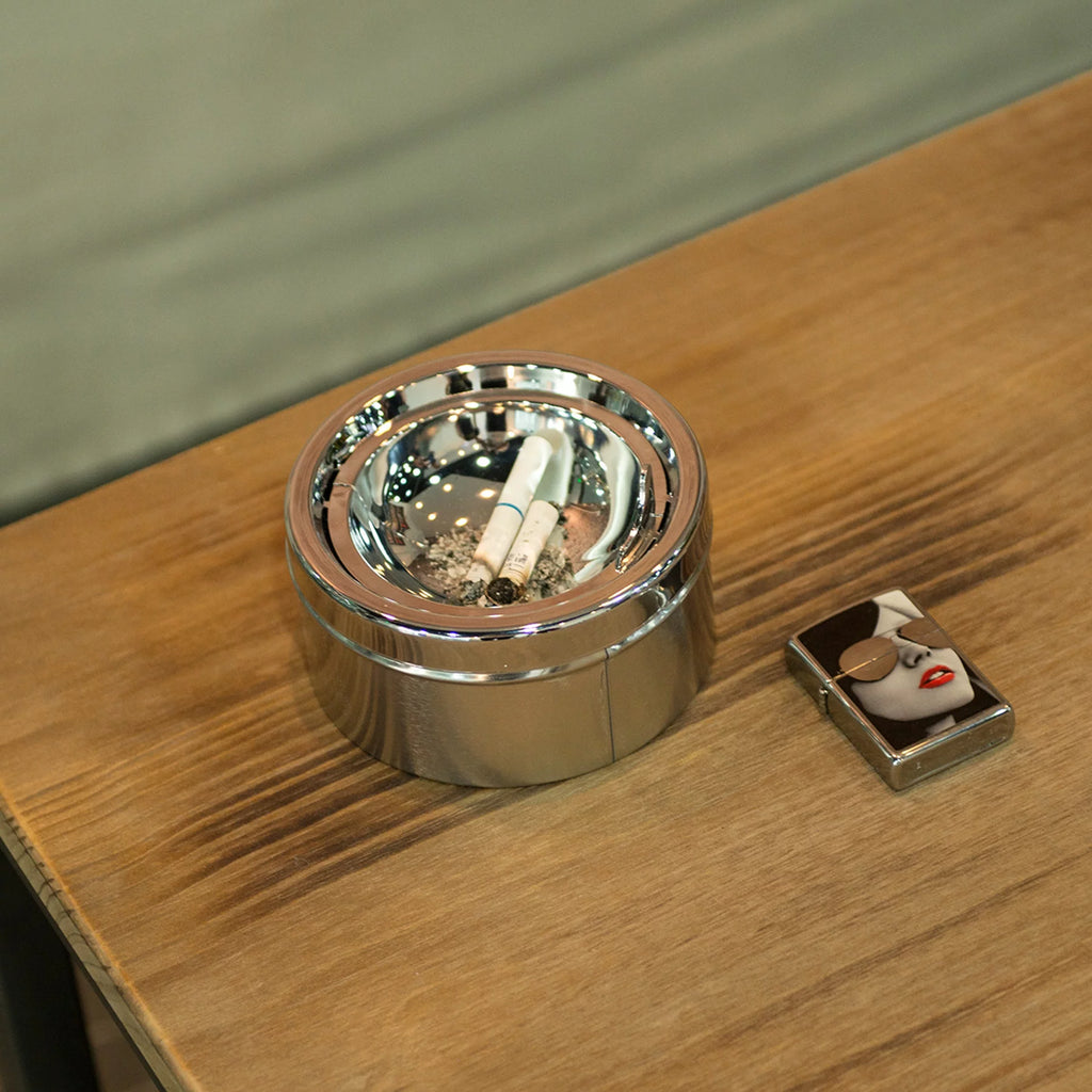 Steel Vintage Floor Standing Cigar Ashtray with Lid White H546541